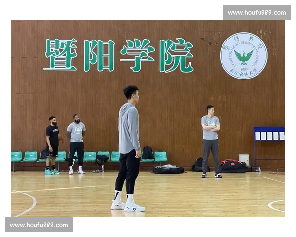 季前赛激战连连 球队备战揭幕战抢占先机 季前赛激战连连 球队备战揭幕战抢占先机